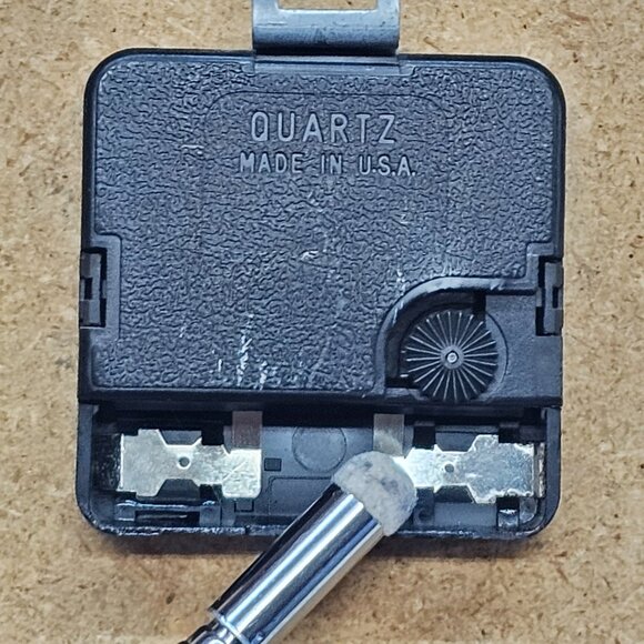 Navajo Sand Art painting Clock hand crafted w/ turquoise stones framed glass - Picture 8 of 15